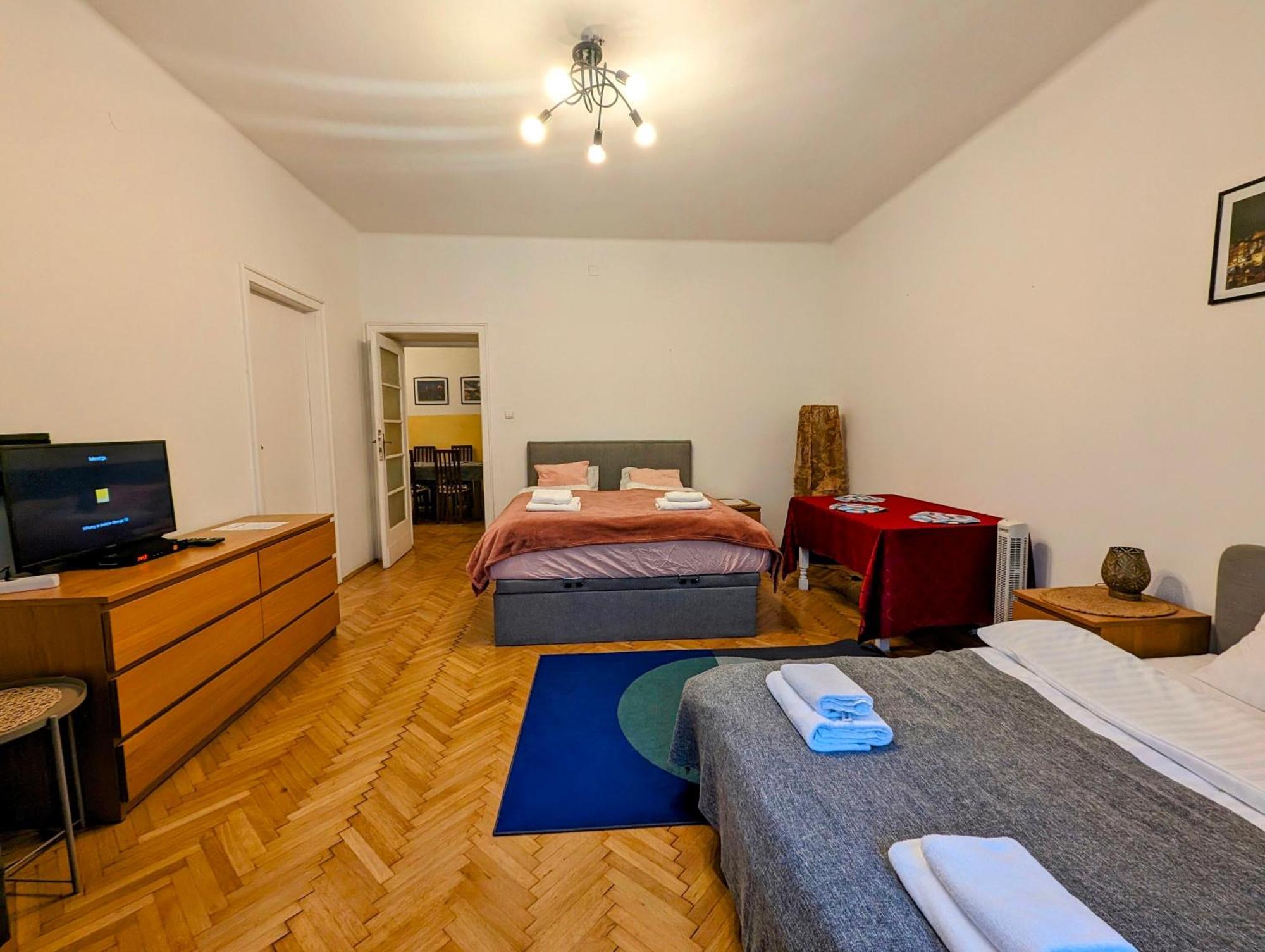 Aleja Krasinskiego 24A By Homeprime Krakow Bagian luar foto