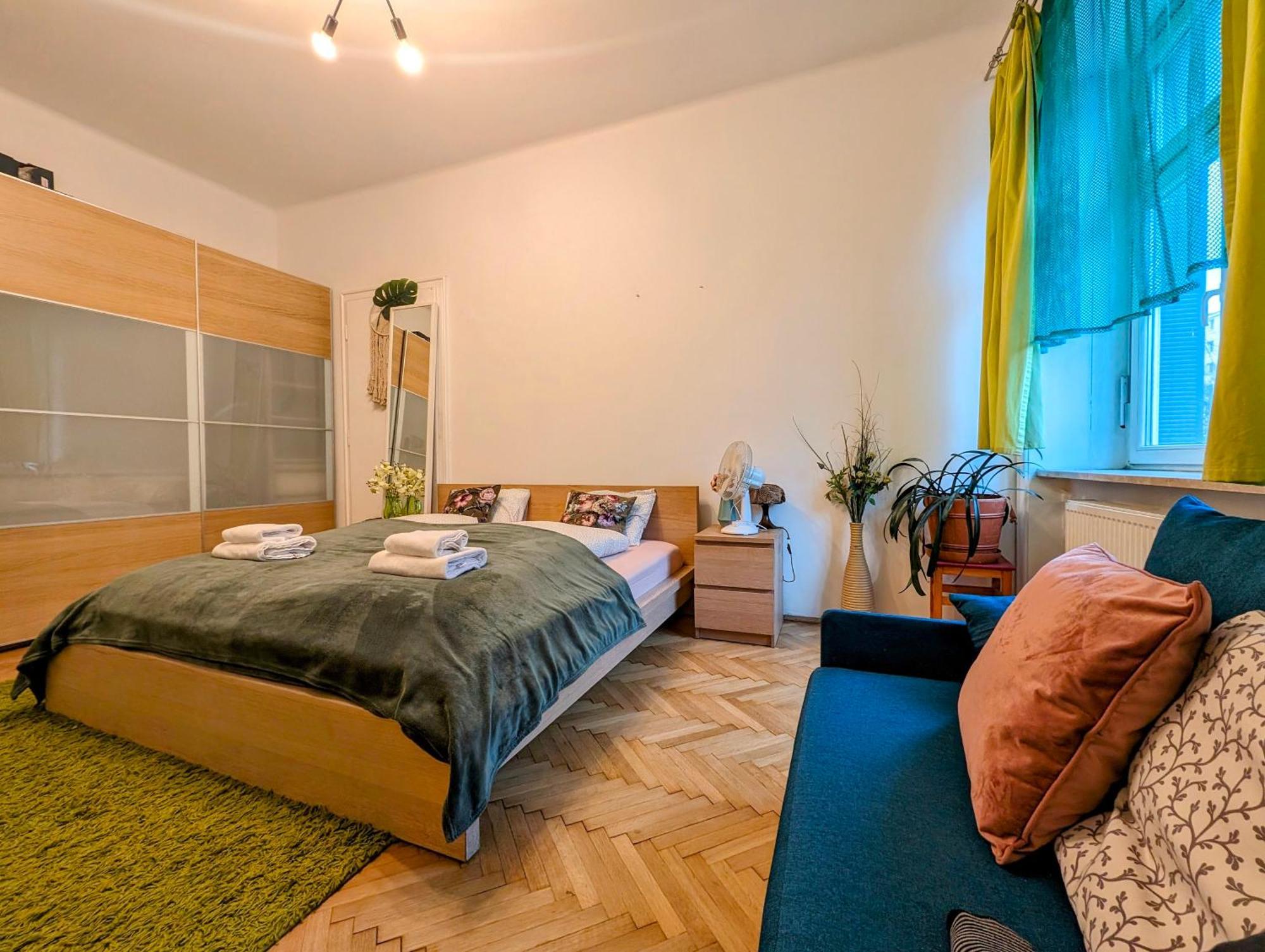 Aleja Krasinskiego 24A By Homeprime Krakow Bagian luar foto